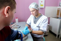 ​Мобильная медицинская бригада после летнего перерыва возобновила выезды по окружным сёлам